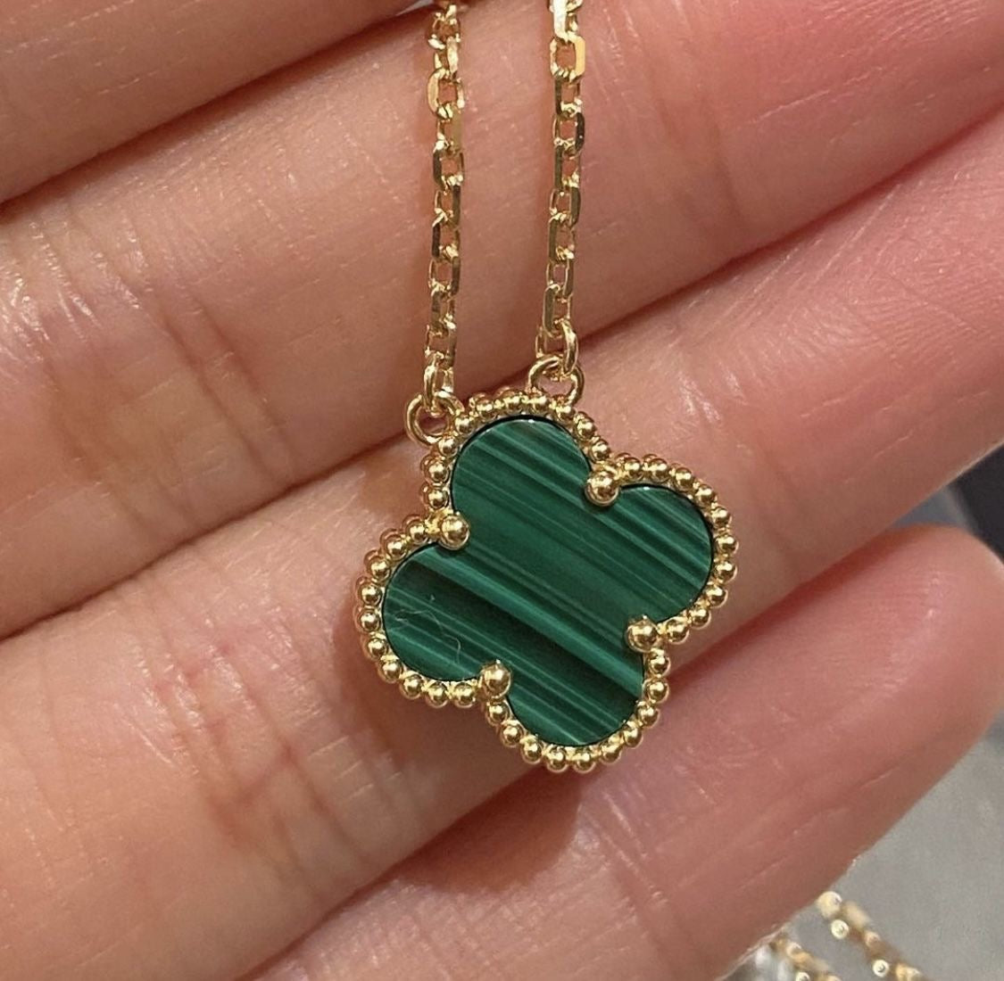 Green Arpels necklace