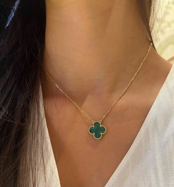 Green Arpels necklace